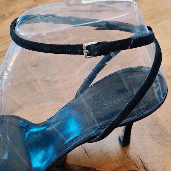 GUCCI Suede Heels - Picture 8 of 14